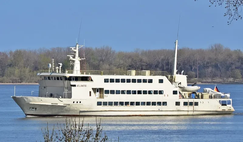 ATLANTIS Passenger Ship IMO 7232406