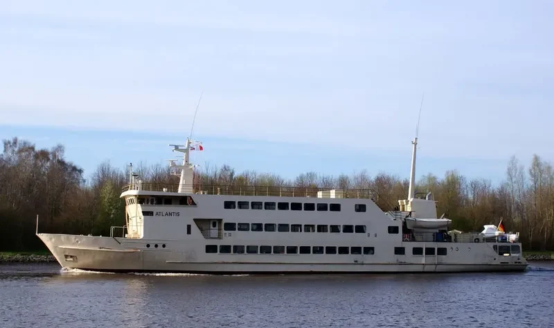 ATLANTIS Passenger Ship IMO 7232406 photo 6
