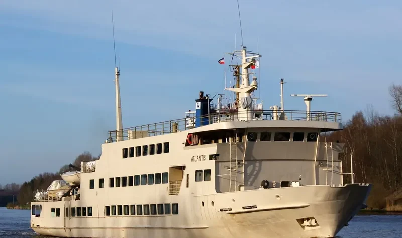 ATLANTIS Passenger Ship IMO 7232406 photo 7