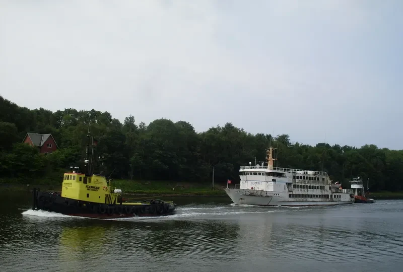 ATLANTIS Passenger Ship IMO 7232406 photo 10