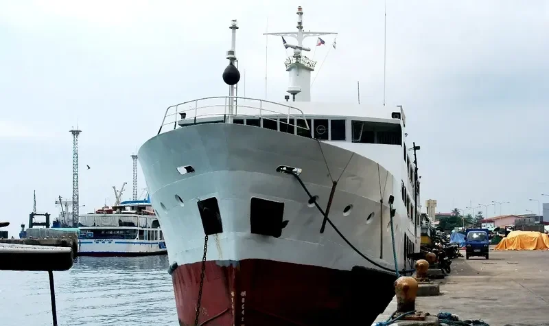KC BEATRICE Passenger Ship IMO 7300435 photo 4