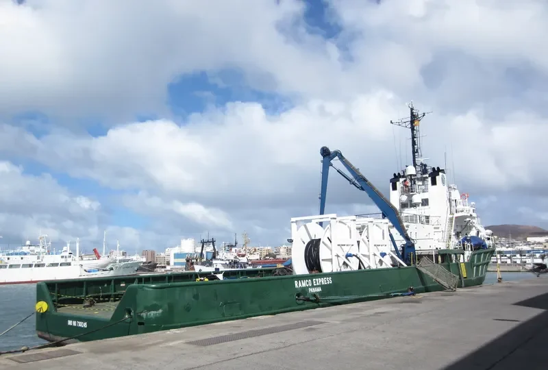DOS EXPLORER General Cargo IMO 7301245 photo 8