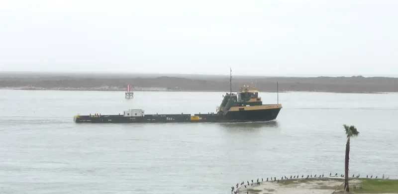 C TRUC NO.4 Offshore Vessel IMO 7303994 photo 2