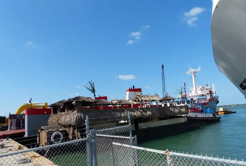 ELIZABETH ANNE Tug Boat IMO 7304015 photo 2