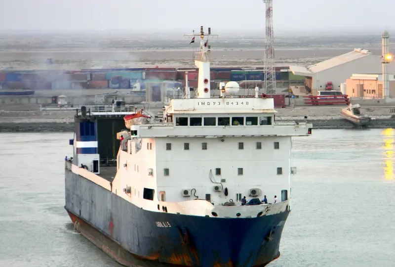 JABAL ALI 5 Ro-Ro IMO 7304340 photo 3
