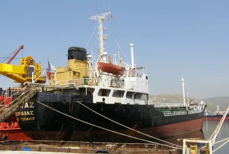 VOLTAZ Tanker IMO 7304417 photo 3