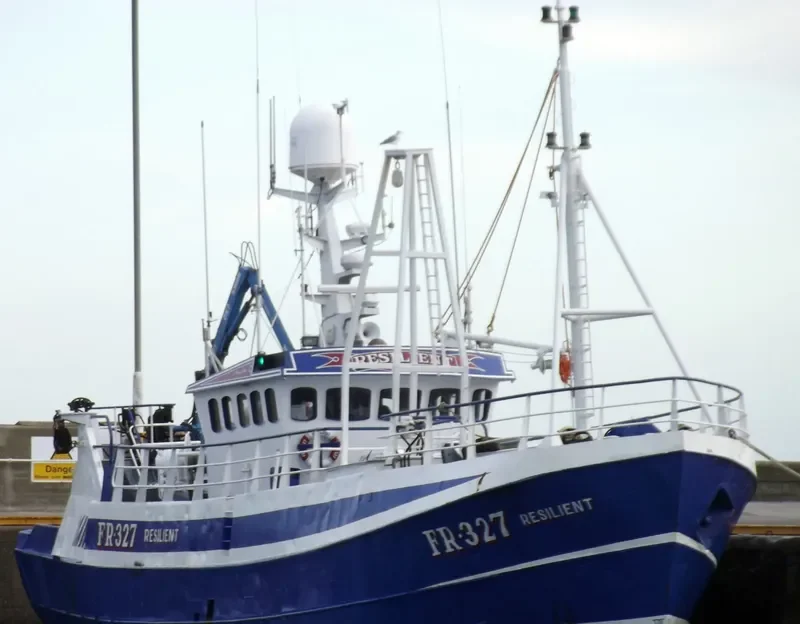 RESILIENT Fishing Vessel IMO 7305382 photo 5