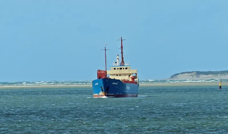 LIVARDEN General Cargo IMO 7310818 photo 2