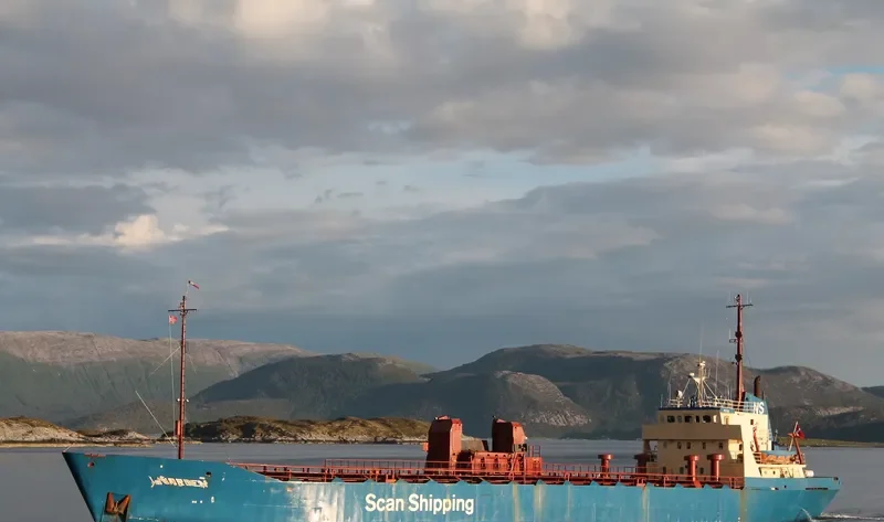 LIVARDEN General Cargo IMO 7310818 photo 8