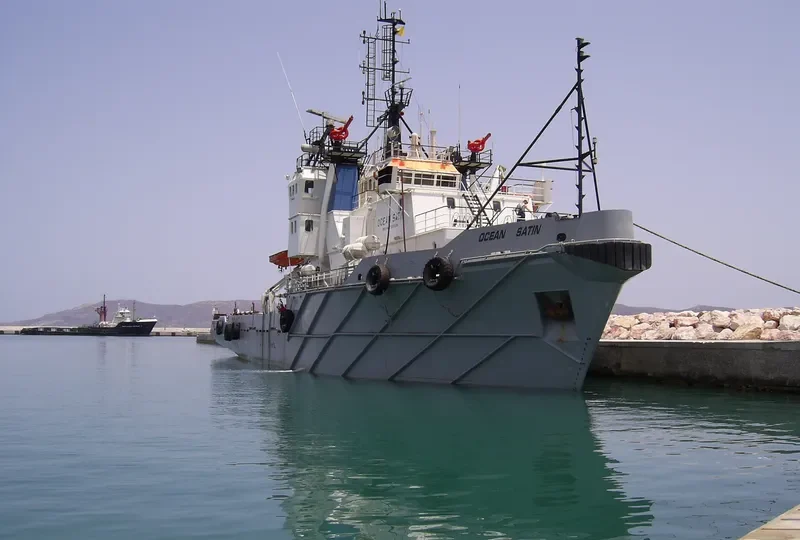 OCEAN SATIN Offshore Vessel IMO 7325526 photo 2