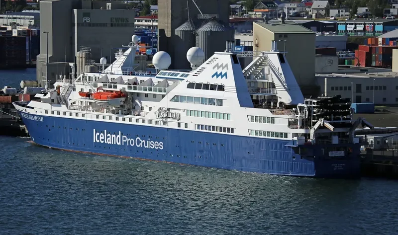 OCEAN DIAMOND Passenger Ship IMO 7325629