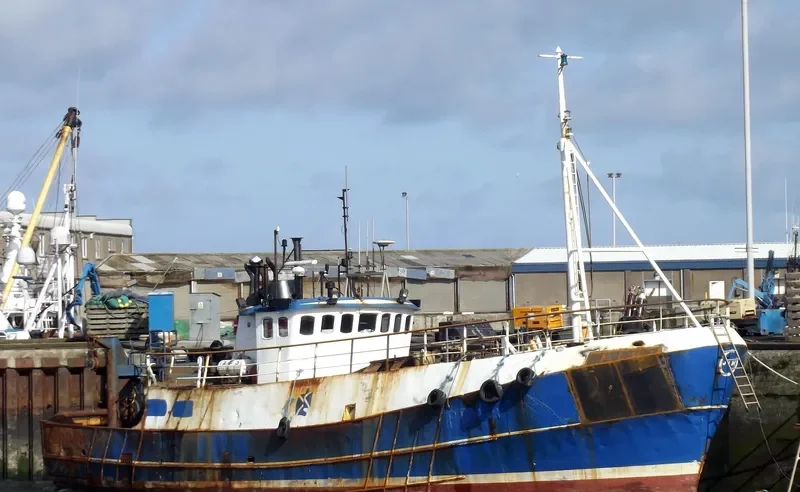 SUMMER DAWN Offshore Vessel IMO 7332452 photo 3