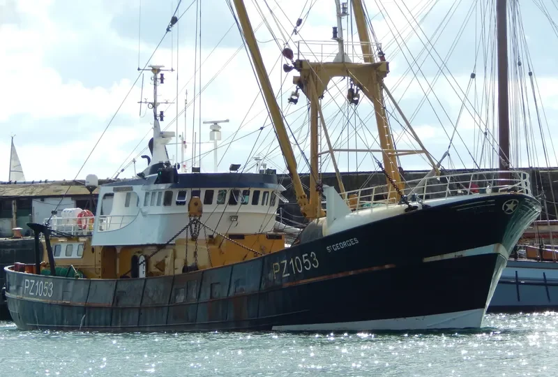 ST GEORGES Fishing Vessel IMO 7333872 photo 4