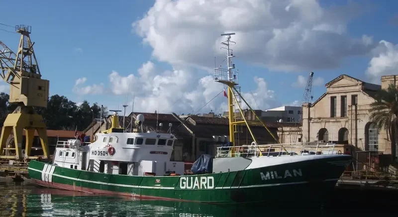 MILAN Offshore Vessel IMO 7336537 photo 5