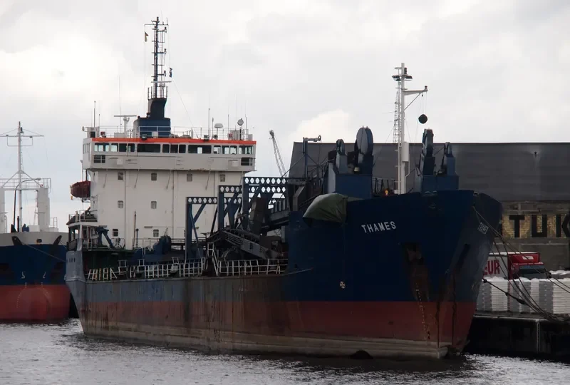 THAMES General Cargo IMO 7340631 photo 9