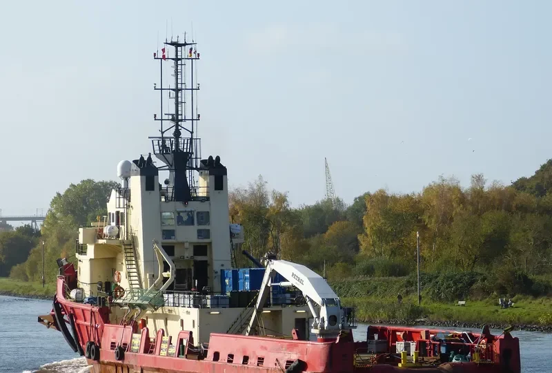 VALDEMAR M Offshore Vessel IMO 7343633 photo 3