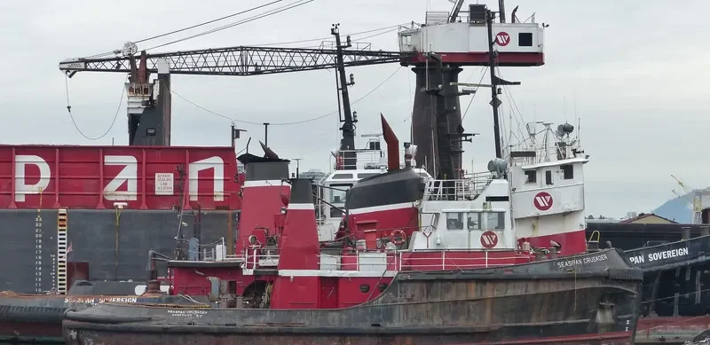 SEASPAN CRUSADER Tug Boat IMO 7343671
