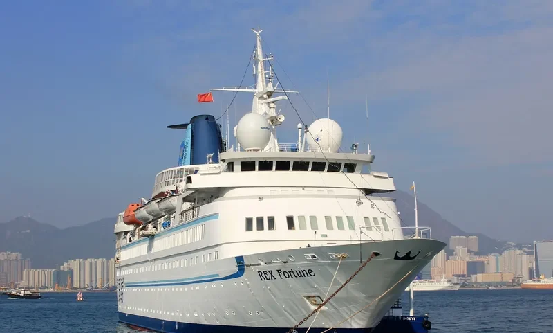 REX FORTUNE Passenger Ship IMO 7346934 photo 10