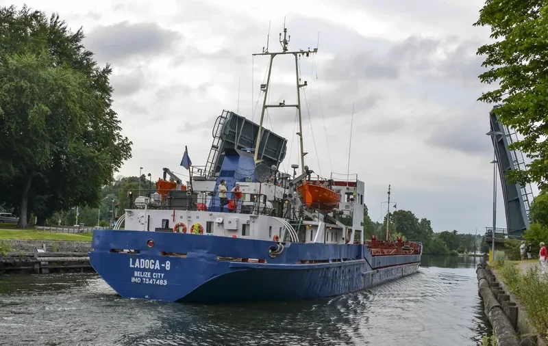 LADOGA 8 General Cargo IMO 7347483 photo 9