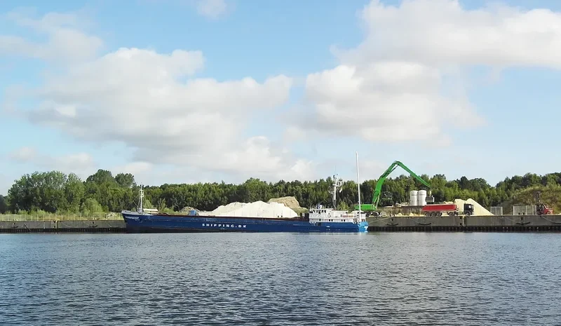 BARENTSZZEE General Cargo IMO 7349467 photo 8