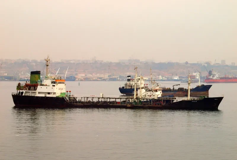 FORTUNA UNO Tanker IMO 7351769 photo 9