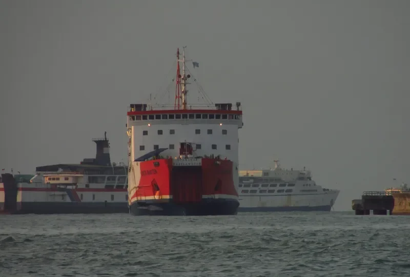 MUFIDAH Ro-Ro IMO 7352799 photo 2