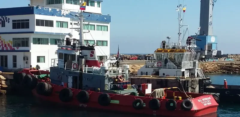 ISLA MONDRAGON Tug Boat IMO 7356214
