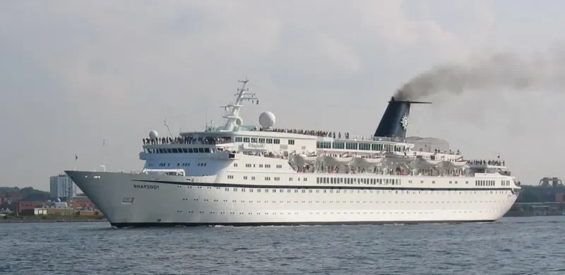 GOLD CLUB Passenger Ship IMO 7358573 photo 5