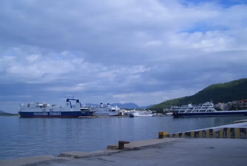 LARISA Ro-Ro IMO 7358731 photo 2