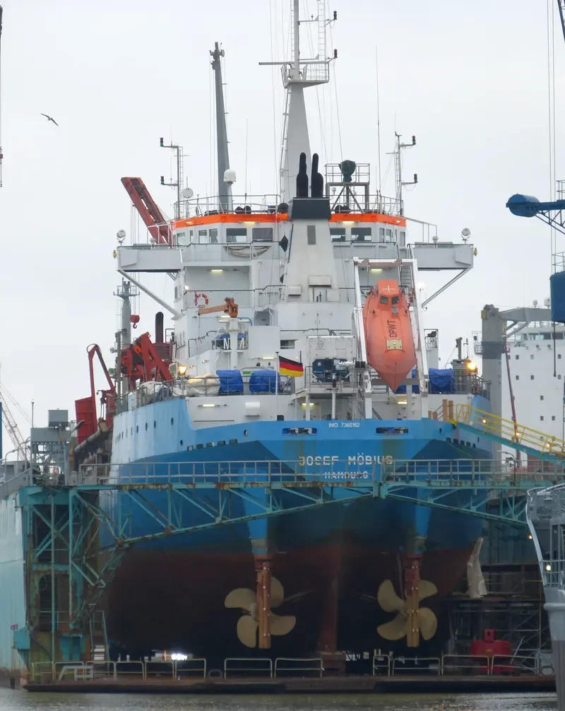 JOSEF MOBIUS General Cargo IMO 7360162 photo 3