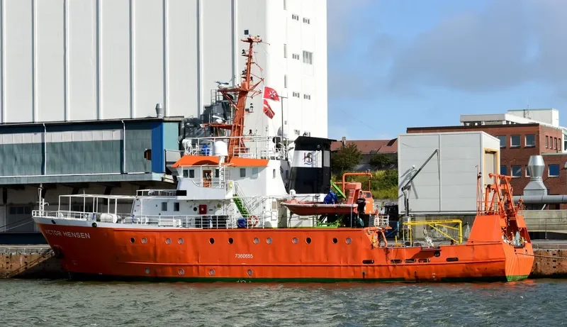 VICTOR HENSEN General Cargo IMO 7360655 photo 8