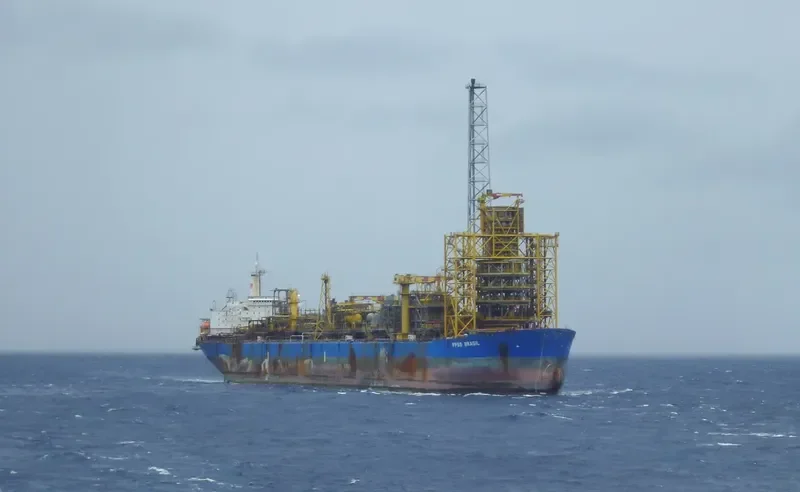 FPSO BRASIL Tanker IMO 7360849 photo 2