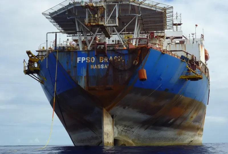 FPSO BRASIL Tanker IMO 7360849 photo 3
