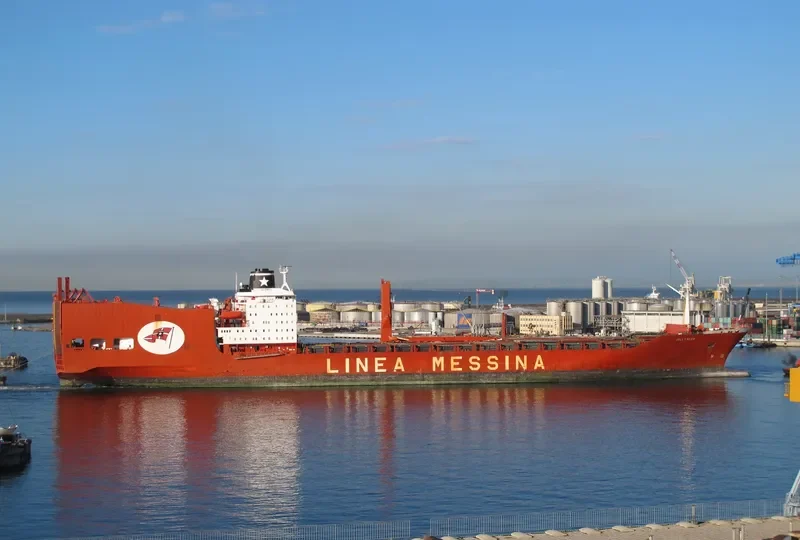 JOLLY NERO Container Ship IMO 7361233 photo 9