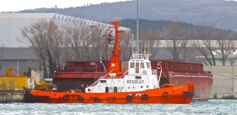 RESOLUT General Cargo IMO 7361403 photo 6
