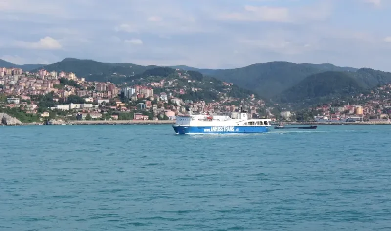 ANT 1 Ro-Ro IMO 7361570 photo 9