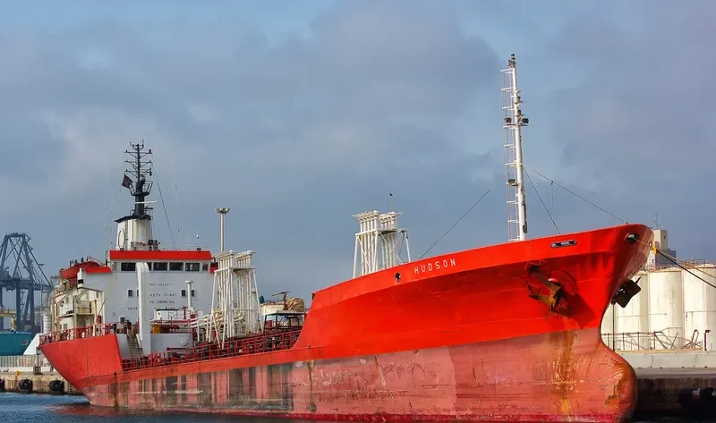 HUDSON Tanker IMO 7361697 photo 5