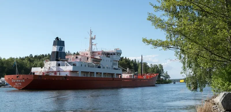 OSTANVIK General Cargo IMO 7364144 photo 2