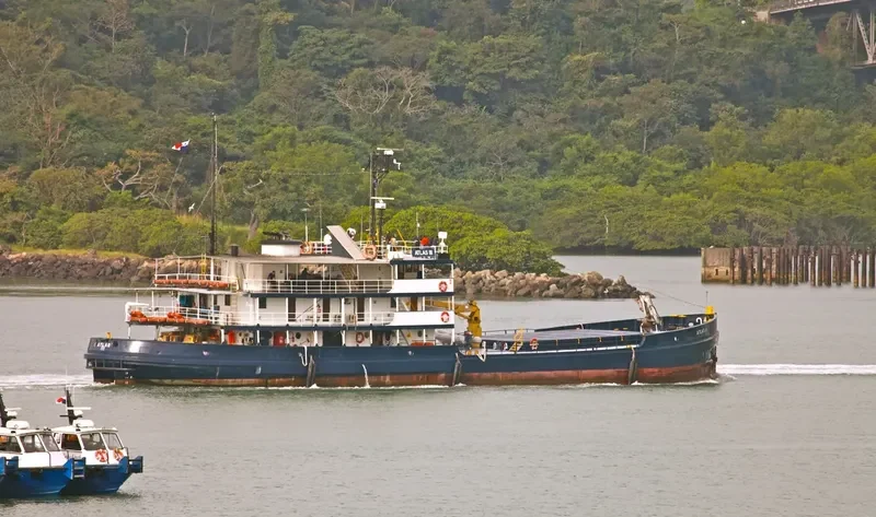 ATLAS III Bulk Carrier IMO 7366104 photo 4
