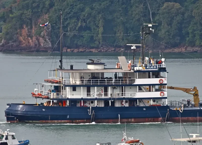 ATLAS III Bulk Carrier IMO 7366104 photo 7