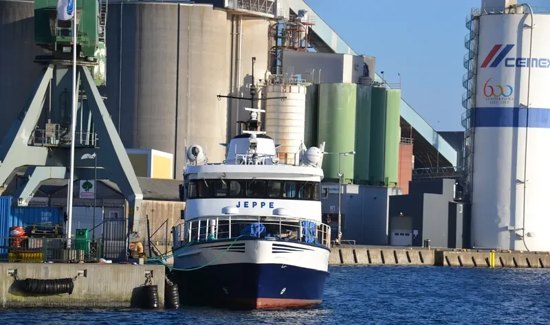 JEPPE Passenger Ship IMO 7369132 photo 10