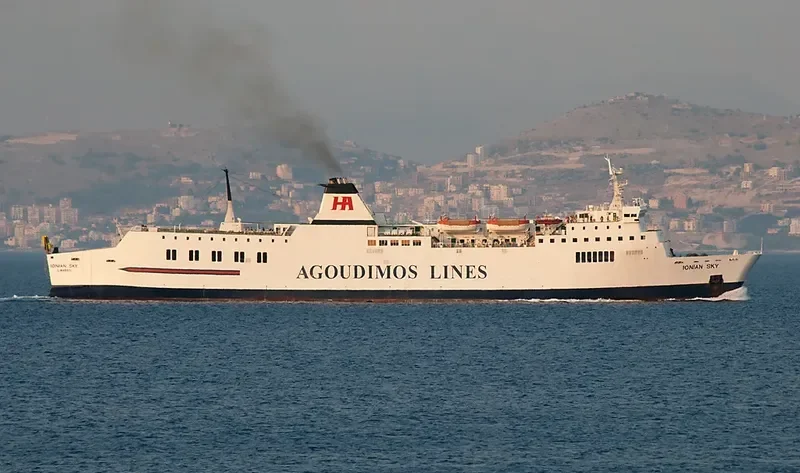 IONIAN SKY Ro-Ro IMO 7377567 photo 9