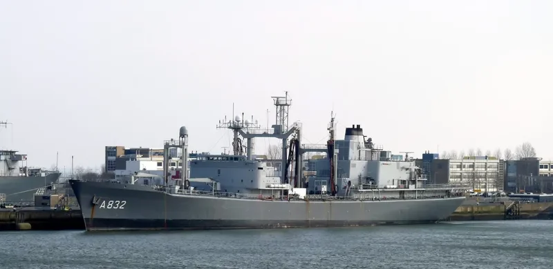 ZUIDERKRUIS General Cargo IMO 7382055 photo 10
