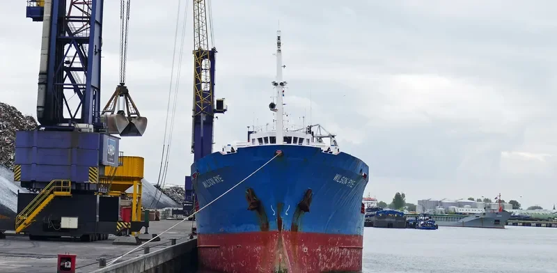 APRIL DREAM General Cargo IMO 7382677 photo 10