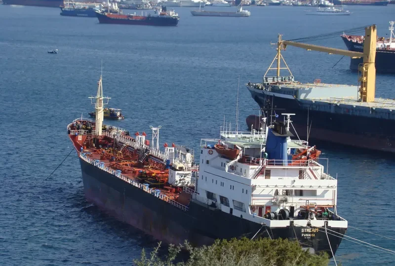 EMPEROR Tanker IMO 7382990 photo 9