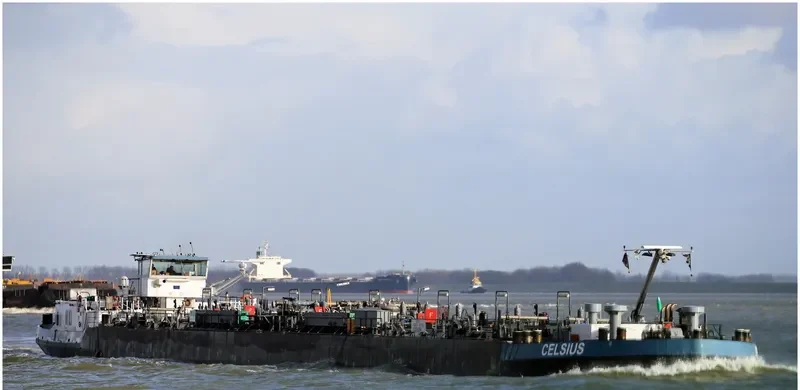 CELSIUS Tanker IMO 7383839 photo 2