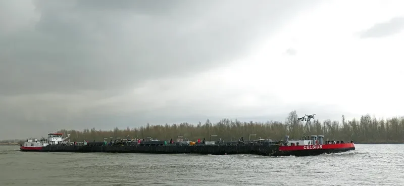 CELSIUS Tanker IMO 7383839 photo 7
