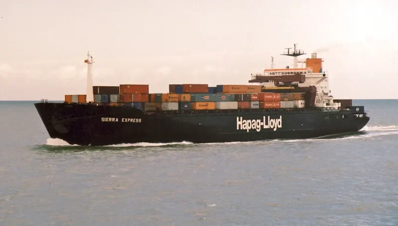 MSC SIERRA Container Ship IMO 7383918 photo 2