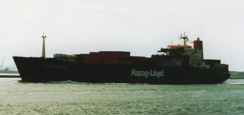 MSC SIERRA Container Ship IMO 7383918 photo 3