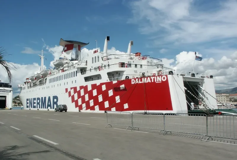 ORIENTAL PRINCESS Ro-Ro IMO 7387718 photo 2